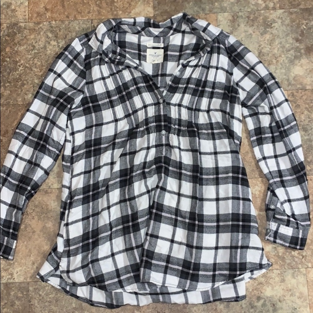 American Eagle shirt